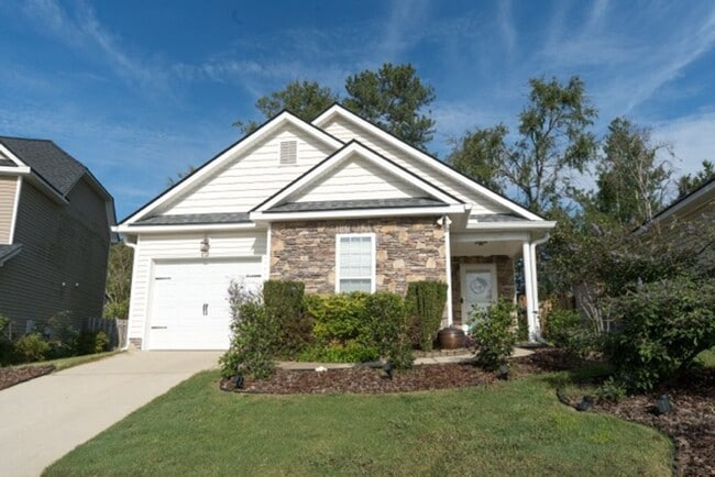 Building Photo - Charming 3-Bedroom, 2-Bath Home with Vault...