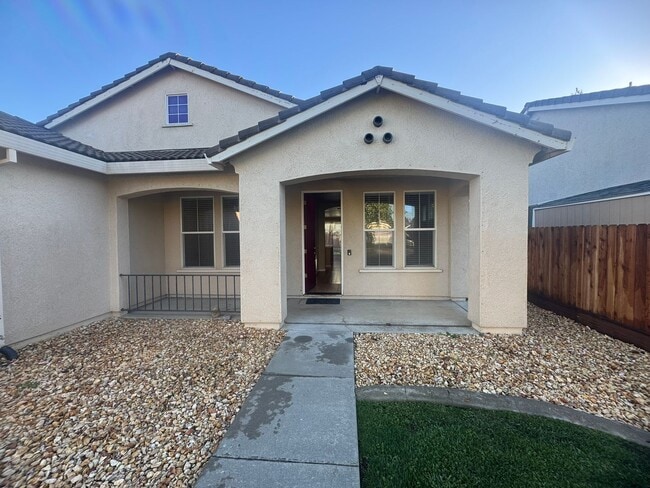 Photo - Spacious 4 Bedroom Home in Elk Grove