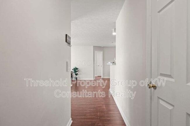 Photo - 6823 Meadow Creek Dr Unit 205