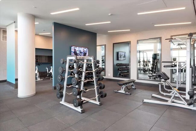 Photo - 400 Army Navy Dr Unit ID1046990P