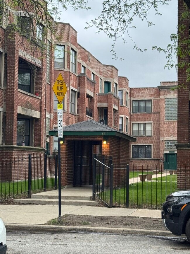Photo - 6108 S Dorchester Ave