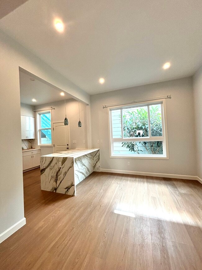 Photo - 131 Wetmore St Unit 131 Wetmore Street