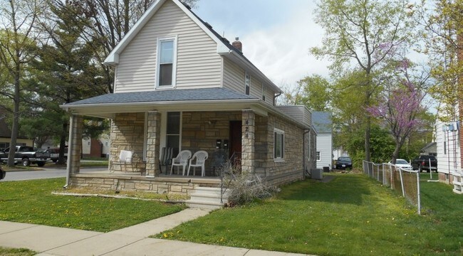 Photo - 424 Dodge St