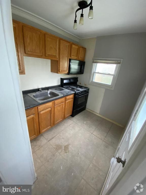 Building Photo - 3200 Phelps Ln Rental