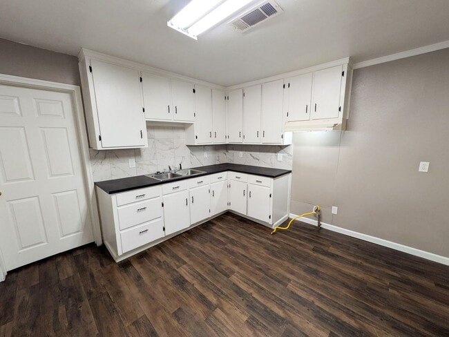 Photo - 1624 Franklin Ave