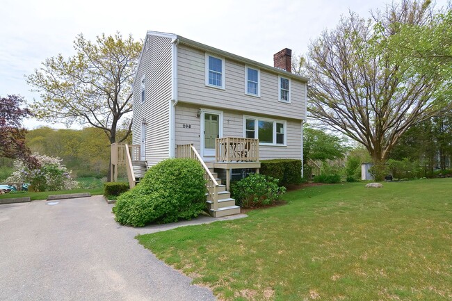 Building Photo - 248 Granite St