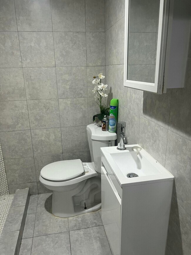 Photo - 6551 Coolidge St Unidad 1