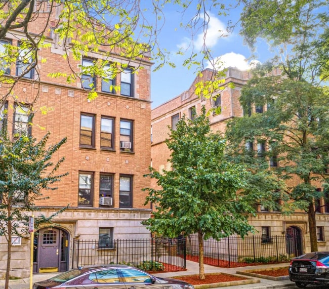 Photo - 816 W Cornelia Ave Unidad 318