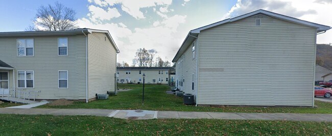 Photo - 77 Morgan Dr