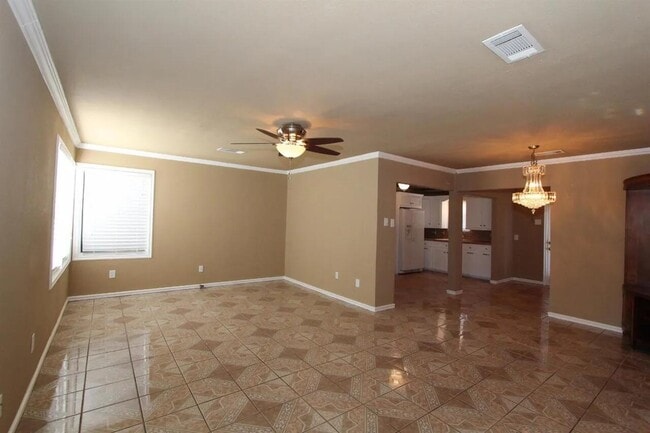 Photo - 2610 35th St