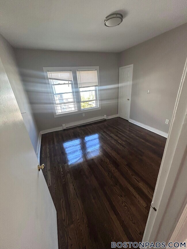 Photo - 95 Willowwood St Unit 3