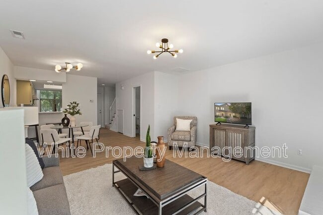 Photo - 9231 Kings Canyon Dr