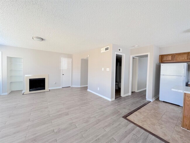 Photo - 12200 Overbrook Ln Unit 25C