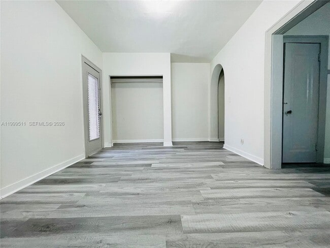 Photo - 442 SW 10th Ave Unit 1