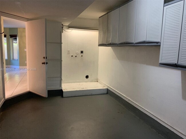 Photo - 194 Maple Terrace