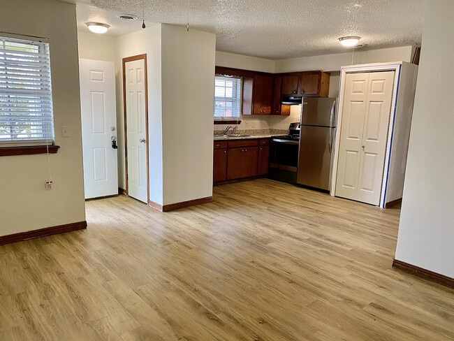 829 Drake Dr Unidad 1
