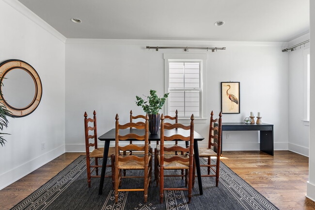 Photo - 1908 14th Ave N