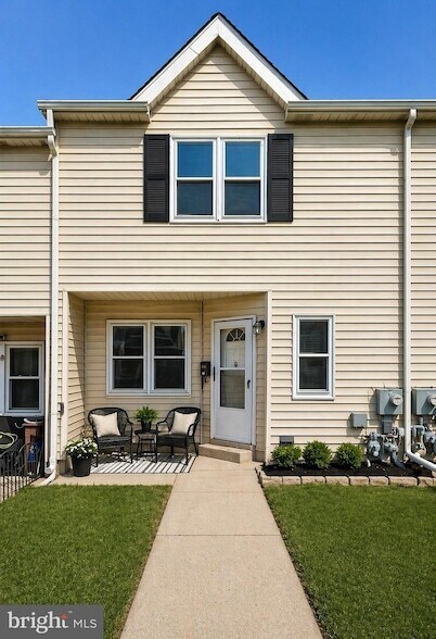 Photo - 614 Fraley St