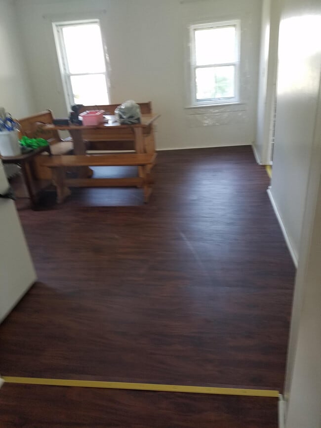 Photo - 241 W Jackson St