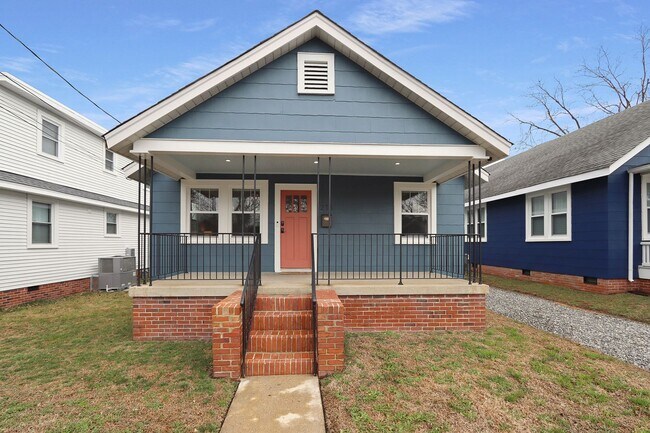 Photo - 215 E Cummings Ave