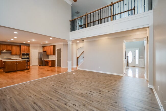 Photo - 2408 Hyde Park Ct