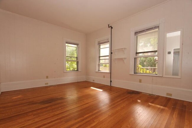 Photo - 8 S Union St