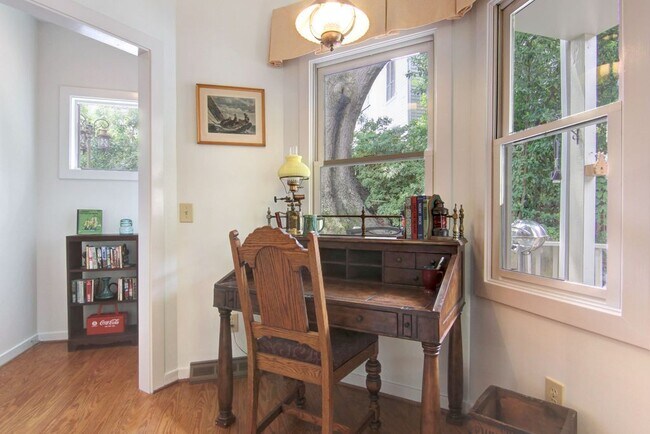 Photo - 106 Ann St