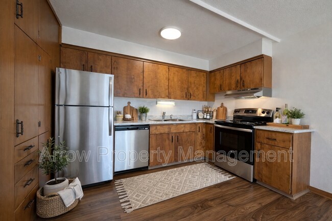 Photo - 2501 N Street-506