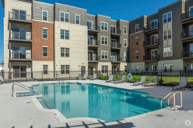 Pool - OPENS THIS MONTH! - Sugar Creek Commons Rental