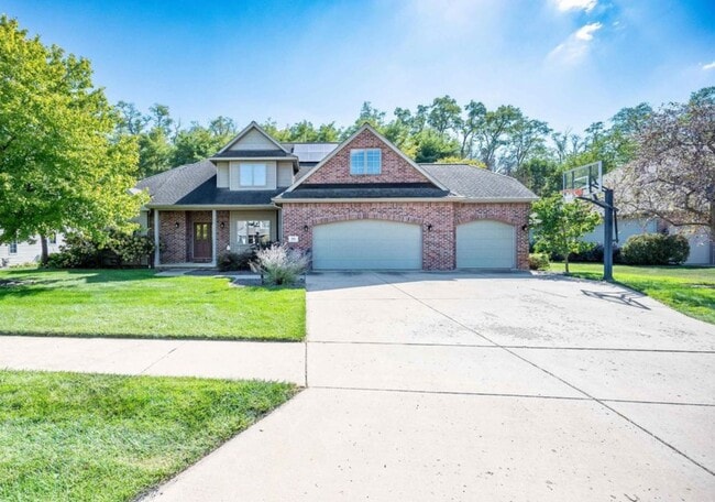 Building Photo - 502 W Copperfield Dr Rental