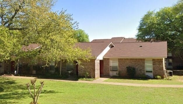 Photo - 1600 E Murchison St