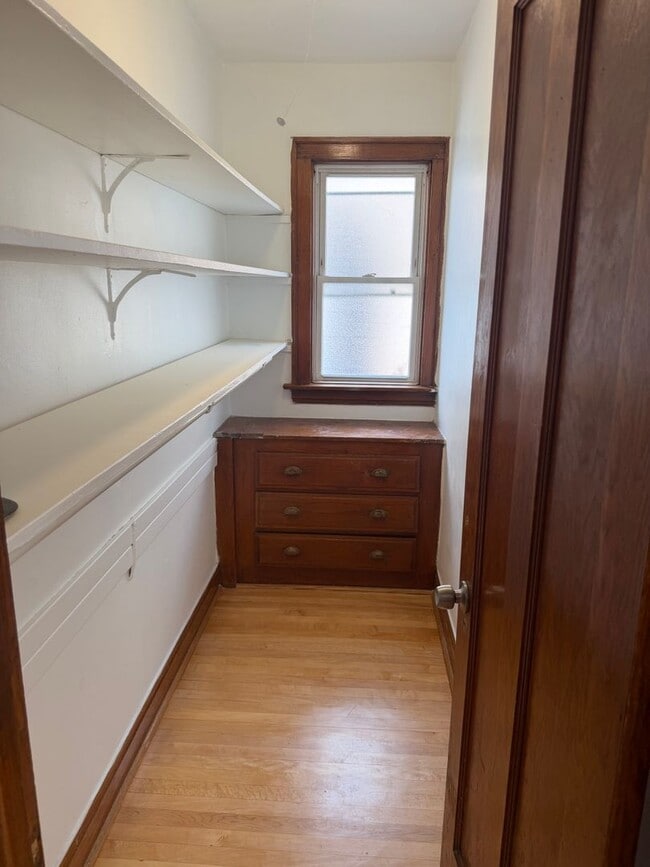 2235 Gunderson Ave Unit 2