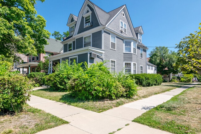 Photo - 200 N Ingalls St