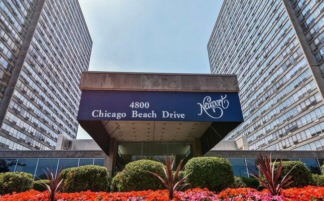 Building Photo - 4800 S Chicago Beach Dr Unit 715N Rental