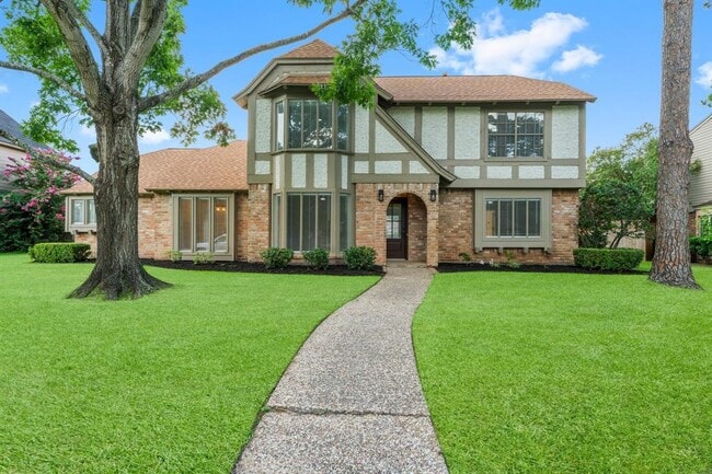 Photo - 20534 Laverton Dr House