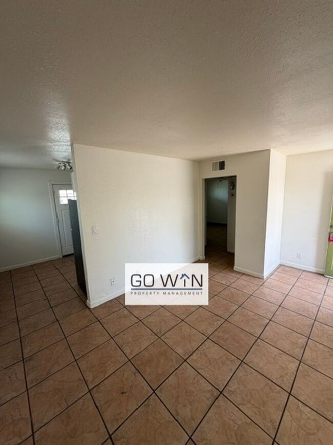 Photo - 1021 N 28th St Unit 3