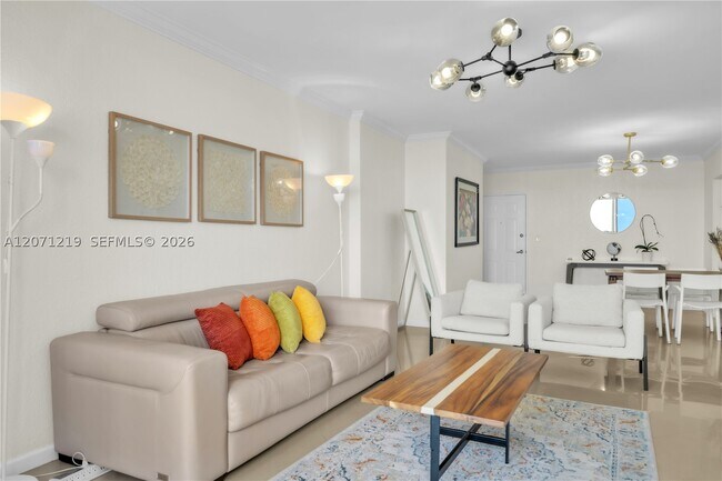 2501 S Ocean Dr Unidad 1430(AVAILBLE NOW)