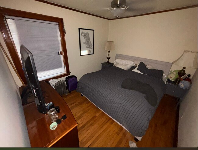 Photo - 3352 S Lituanica Ave Unit 1