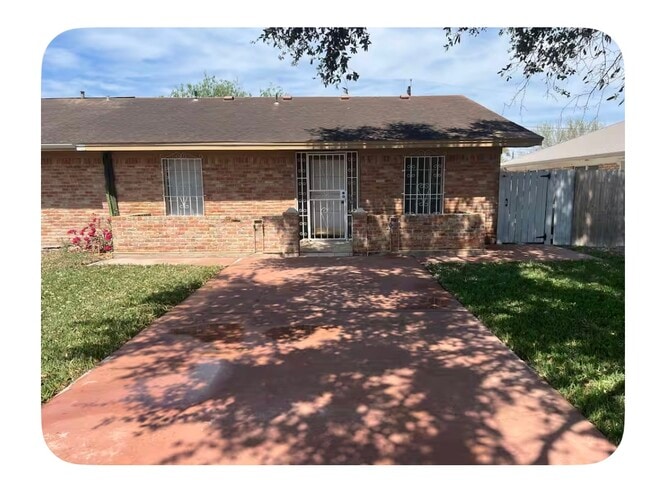 Photo - 605 E Upas Ave Unidad 605 E Upas Ave