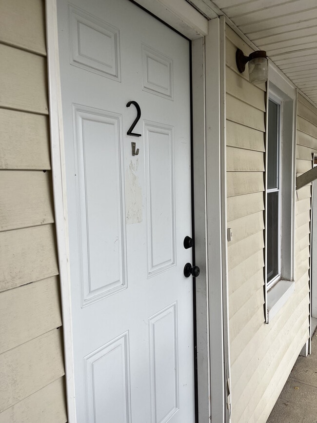Halstead in Lakewood - 2100 Halstead Ave Apartamentos Unidad #2
