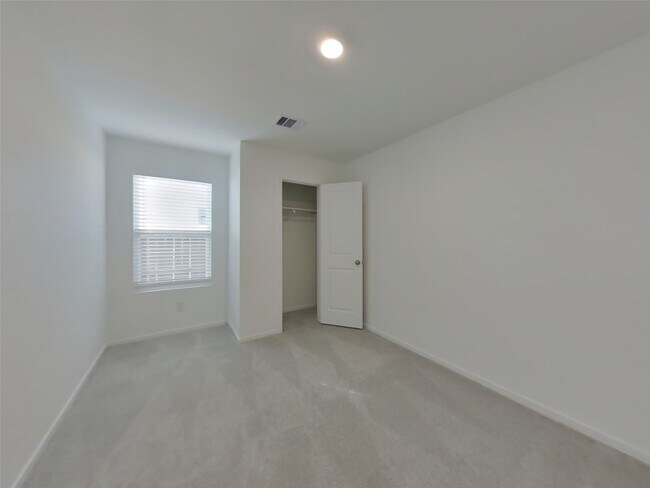 Photo - 1734 Serenity Moon Dr