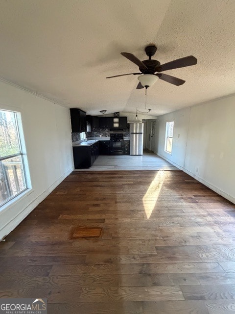 Photo - 613 Attaway Rd