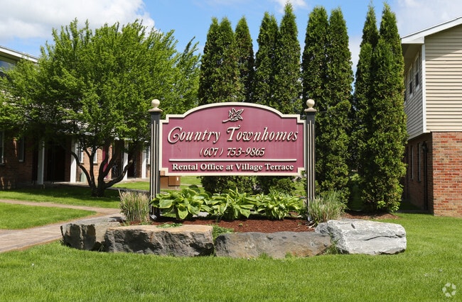 Country Townhomes
