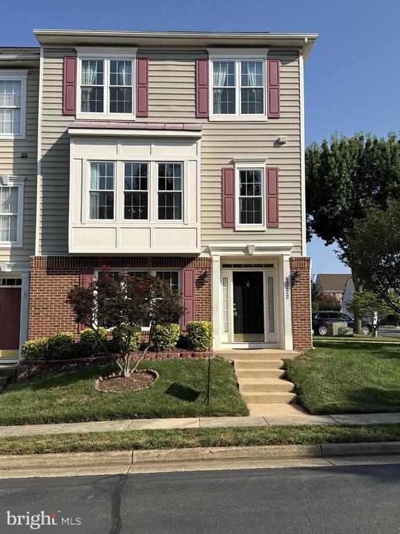 Photo - 43722 Cadbury Terrace Townhome