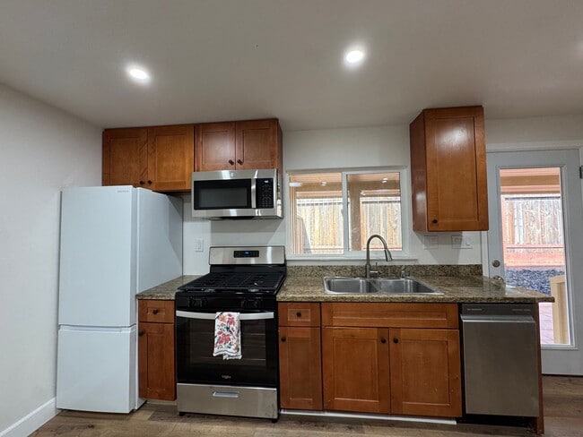 Photo - 310 Hansbery Way Unit 306 Hansbery