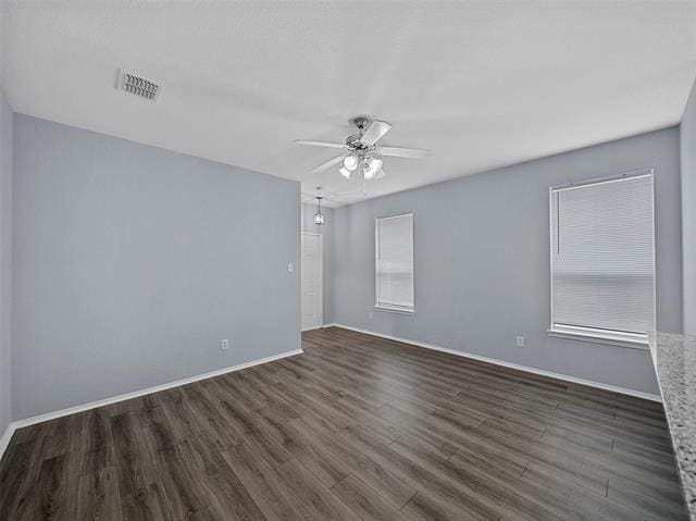 Photo - 907 Jamie Dr