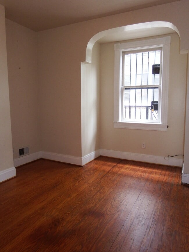 Photo - Beautiful Two Level Two Bedroom with Two Baths in Historic Mt Vernon Ready to Move In