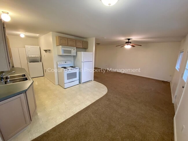 Photo - Studio House in Post Falls!