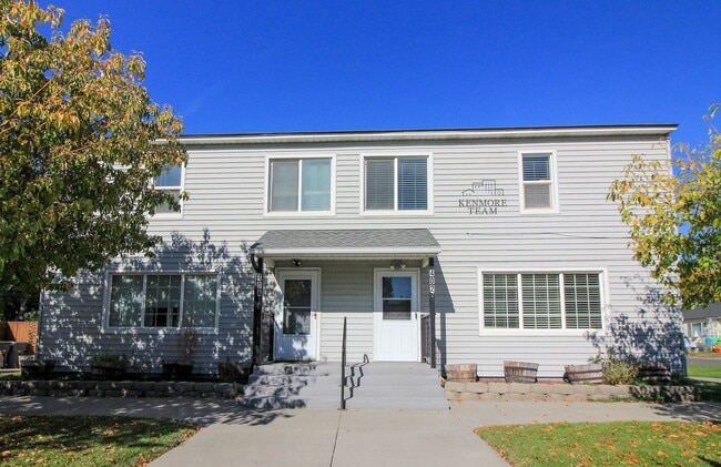 Building Photo - 3 Bedroom, 1 Bath Duplex in Richland