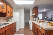 1BR, 1BA - 825SF